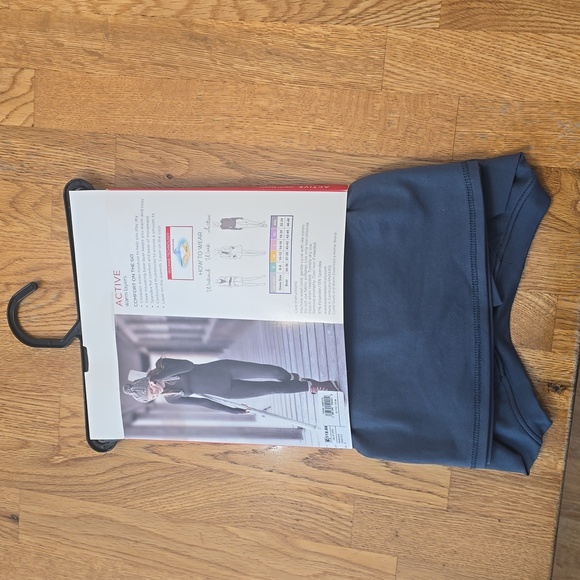 Cuddl Duds Crewneck Longsleeved Shirt - Picture 2 of 3